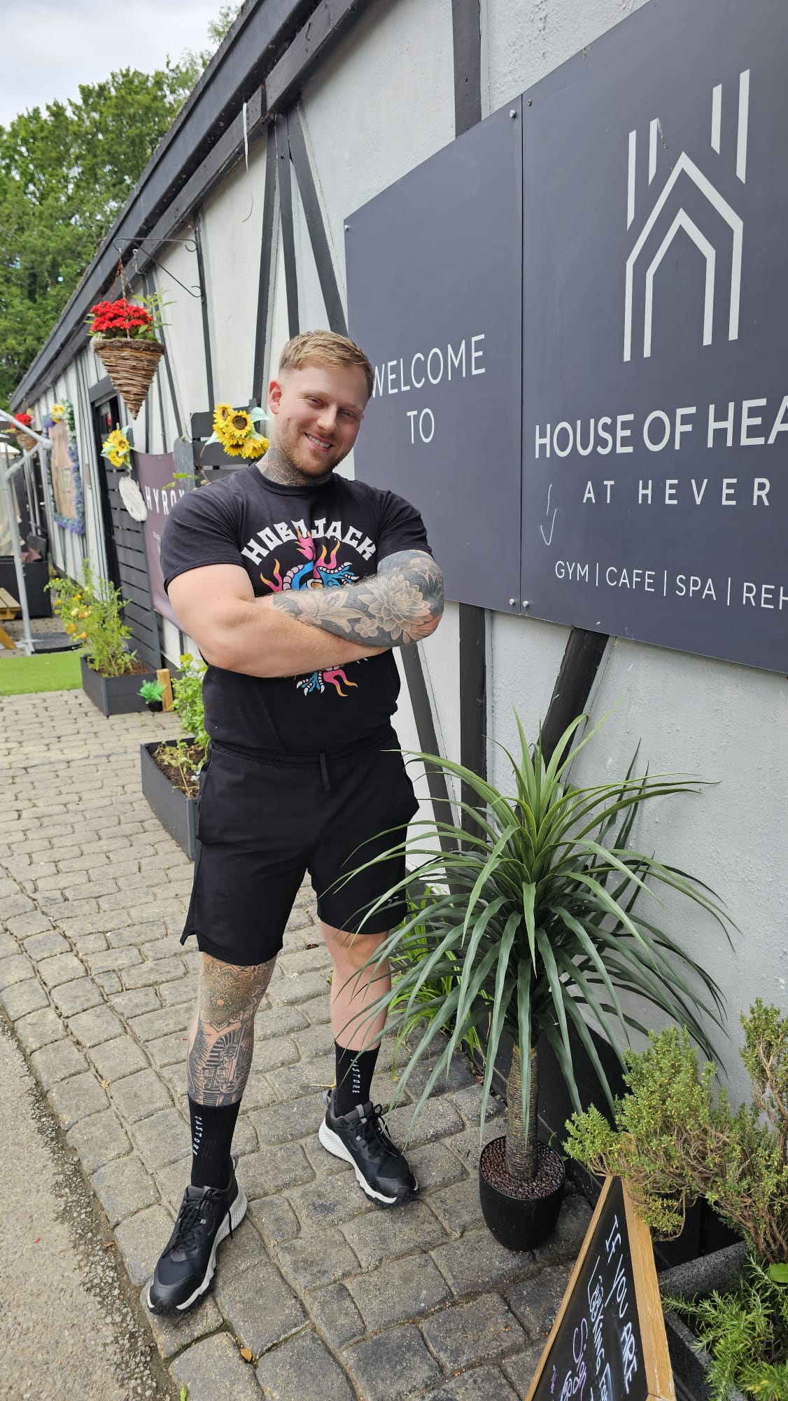 Travis R Gladding Kent Travis Tarrant | Personal Trainer In Kent | 1 to 1 Coaching